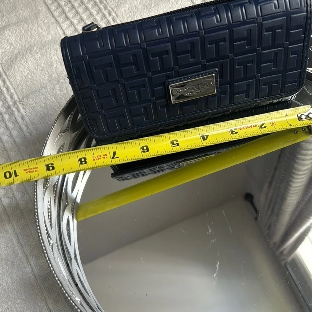Tommy Hilfiger Blue Geometric Wallet